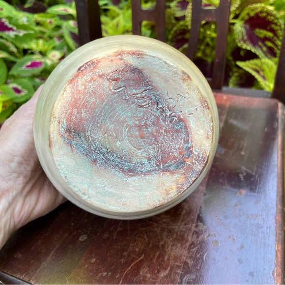 Artisan Pottery Round Squat Vase - Picture 5 of 10